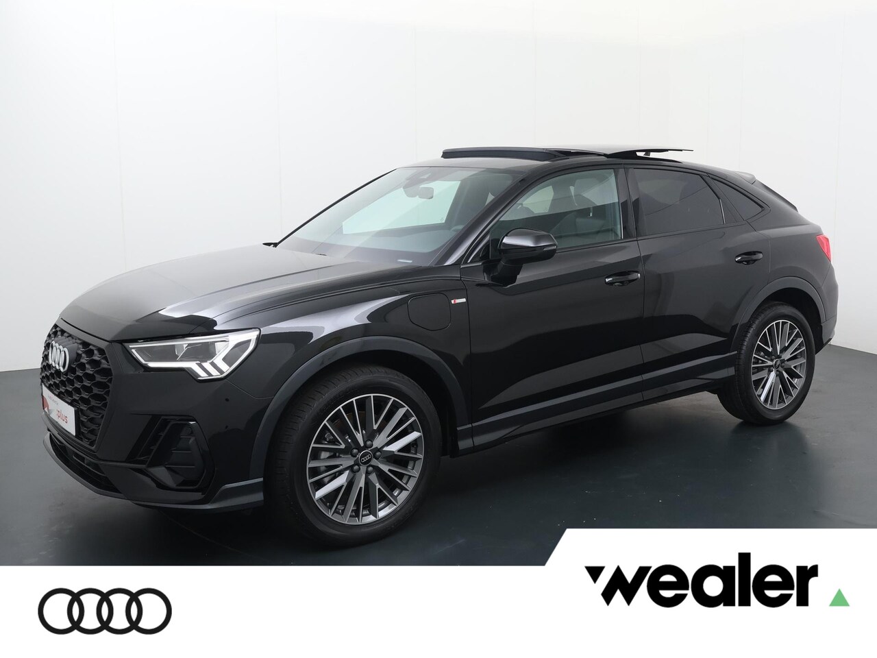 Audi Q3 Sportback - 45 TFSI e S line | 245 PK | Trekhaak | Panoramadak | Lichtmetalen velgen 19"| - AutoWereld.nl