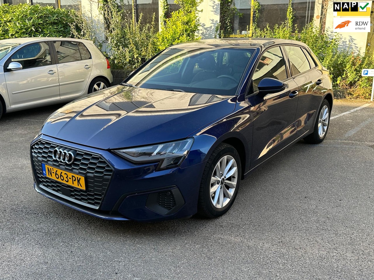 Audi A3 Sportback - 30 TFSI Pro Line 30 TFSI Pro Line - AutoWereld.nl