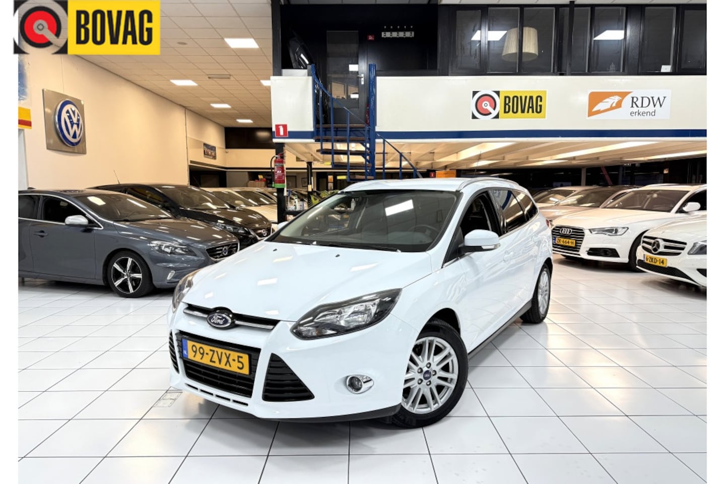 Ford Focus Wagon - 1.0 EcoB. Titanium Bovag garantie - AutoWereld.nl