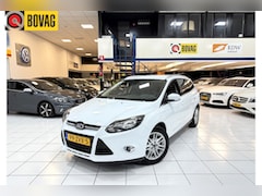 Ford Focus Wagon - 1.0 EcoB. Titanium Bovag garantie
