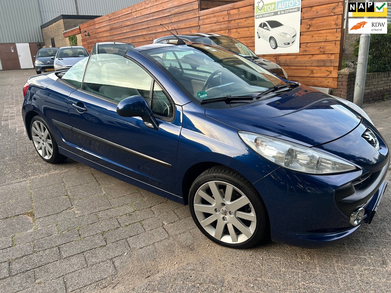 Peugeot 207 CC - 1.6-16V T Féline nieuwe apk/ nette auto! - AutoWereld.nl