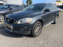 Volvo XC60 - 2.4 D5 AWD Summum prijs exclusief BPM €5900