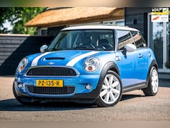 MINI Cooper S - 1.6 Panoramadak I Leder I Stoelverwarming I Climate I Cruise I 17 Inch I Parkeersensoren I