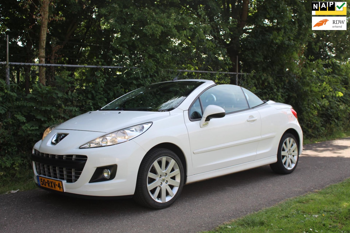 Peugeot 207 CC - 1.6 VTi Griffe *1e EIG *Leer *Cruise - AutoWereld.nl
