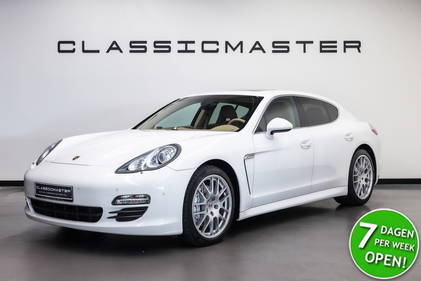 Porsche Panamera - 4.8 S Btw auto, Fiscale waarde € 14.000,- (€ 35.495,87 Ex B.T.W) DEALER AUTO Dealer auto - AutoWereld.nl