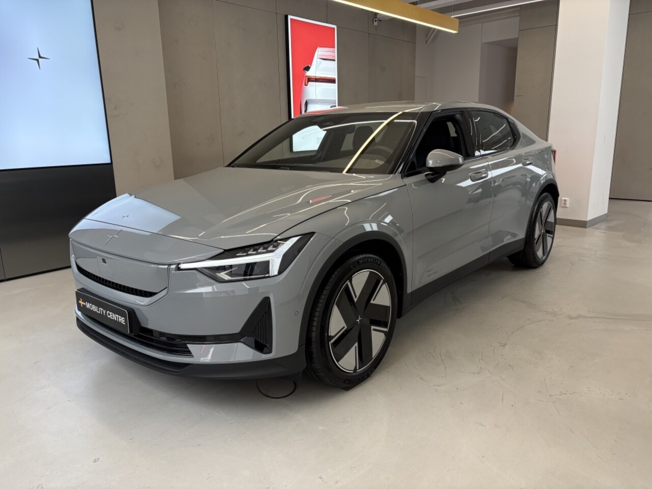 Polestar 2 - LRSM 82 kWh | Direct leverbaar | Pilot- Climate Pack | H&K Audio - AutoWereld.nl