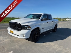 Dodge Ram 1500 - lpg zes personen uitvoering financiering v/a 350 p/m