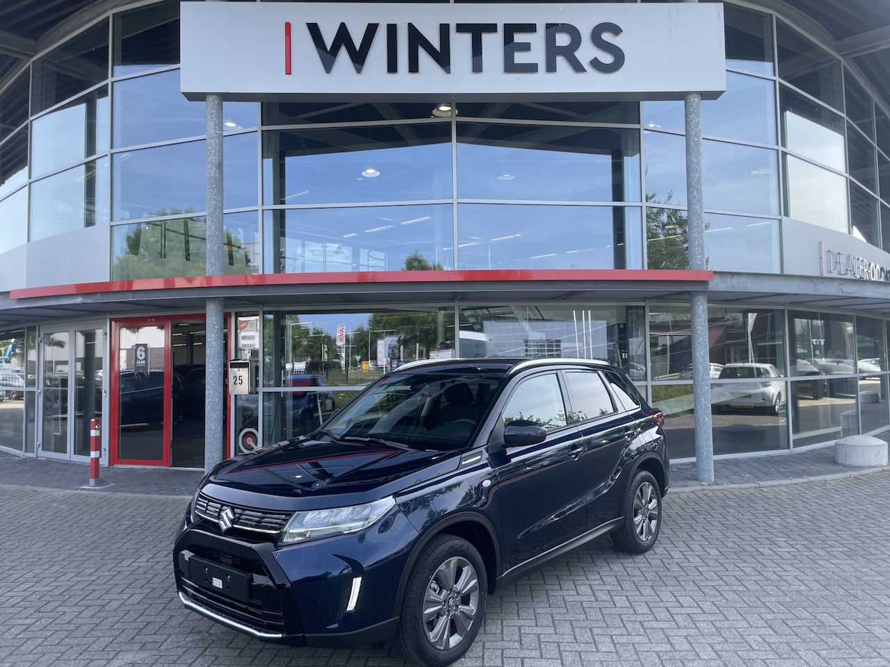 Suzuki Vitara - 1.4 Boosterjet Select Smart Hybrid Nieuw uit voorraad leverbaar! 6 jaar garantie! - AutoWereld.nl