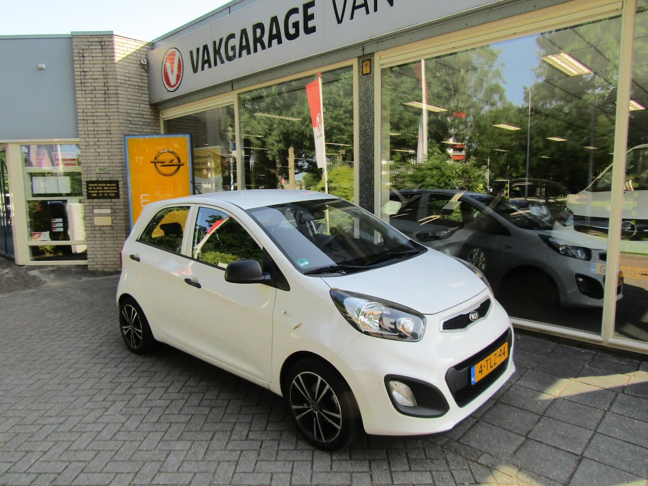 Kia Picanto - 1.0 CVVT 5-DRS AIRCO L.M. VELGEN - AutoWereld.nl