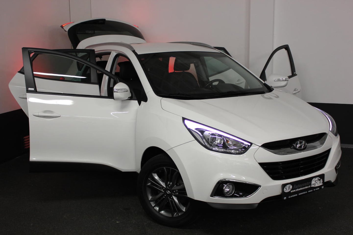 Hyundai ix35 - 1E EIGENAAR*NAV*CAM*CRUIS*TREKHAAK*TOPSTAAT* - AutoWereld.nl