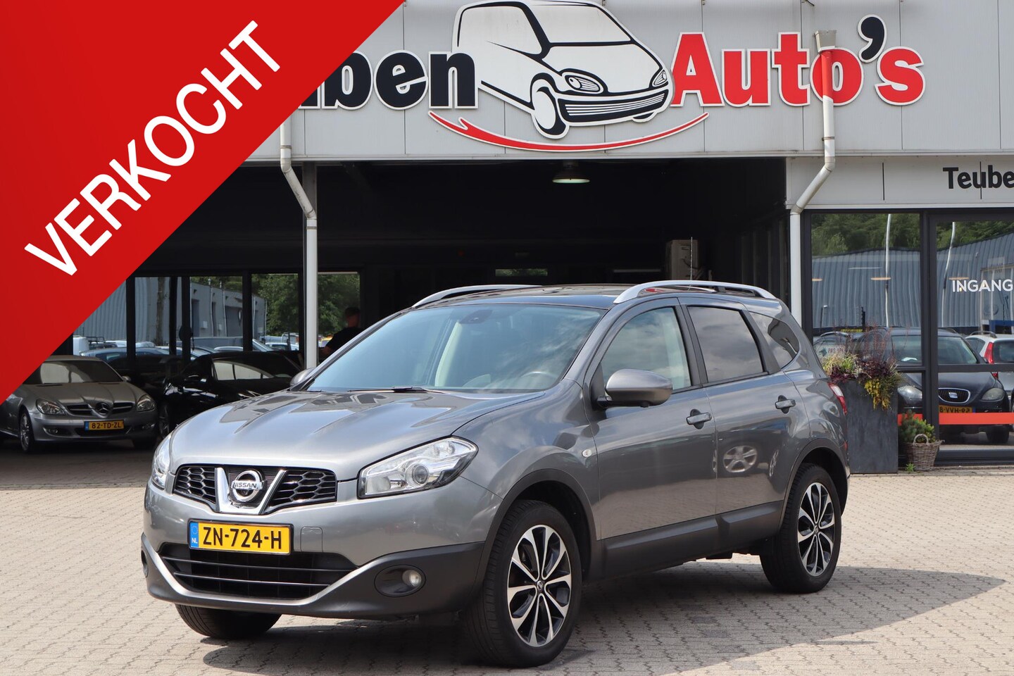Nissan Qashqai+2 - 2.0 Connect Edition Panoramadak, Navigatie, 360 Camera, Climate control, Trekhaak, Cruise - AutoWereld.nl