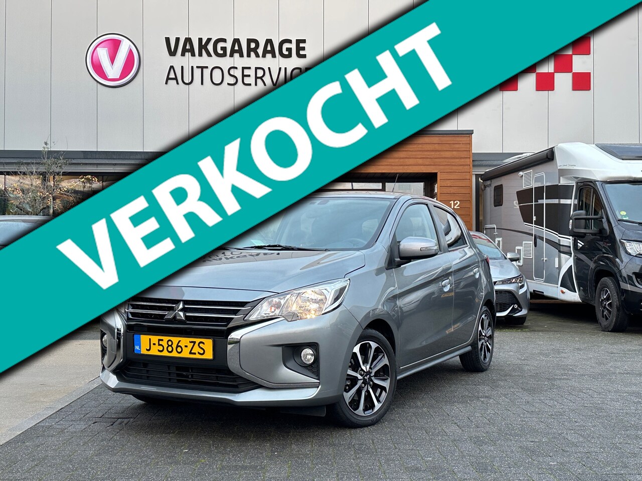 Mitsubishi Space Star - 1.2 Active Automaat|Airco|Stoelverw|Lm Velgen|Cruise Control|Navi|Carplay - AutoWereld.nl