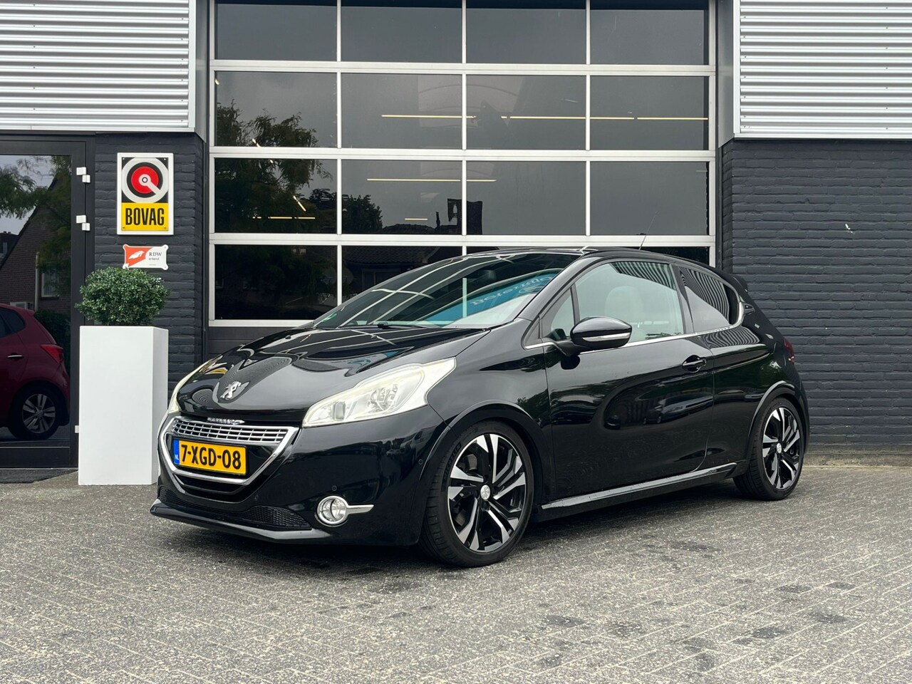 Peugeot 208 - 1.6 THP XY 1.6 THP XY, Airco, Leder, Cruise, Navi, PDC, NAP - AutoWereld.nl