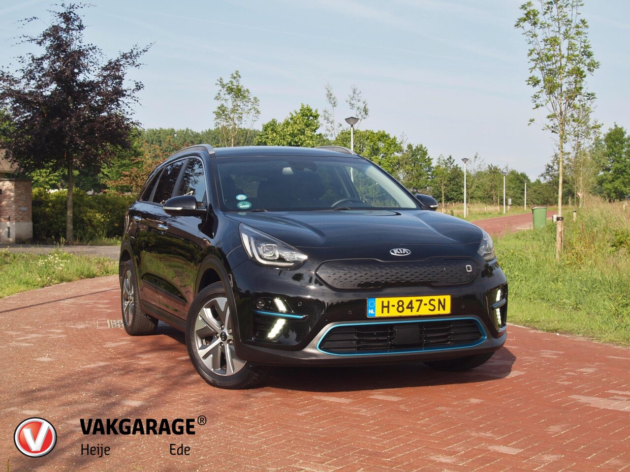 Kia e-Niro - ExecutiveLine 64 kWh | Camera | Apple Carplay | Cruise Control | JBL | Leer | - AutoWereld.nl