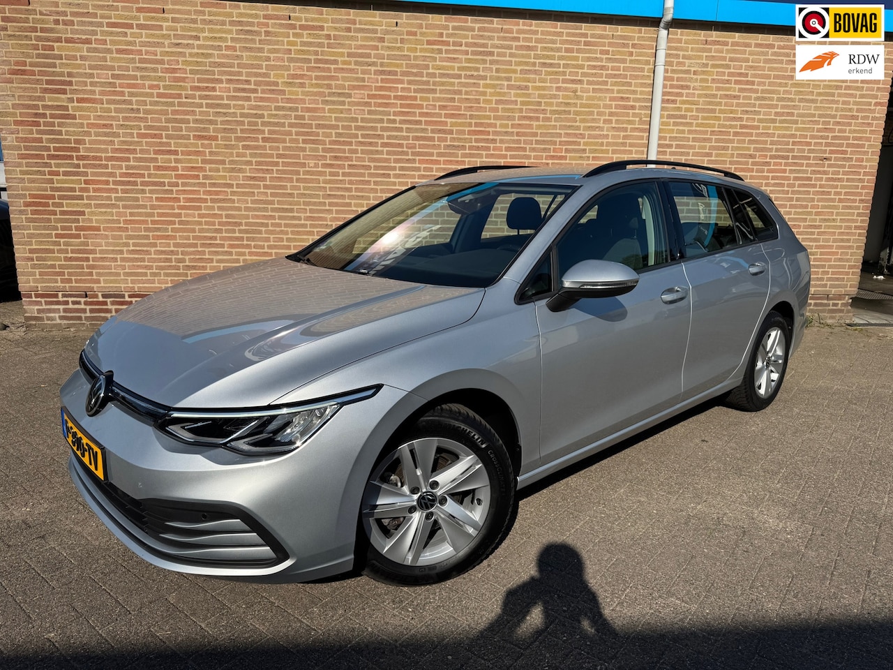 Volkswagen Golf Variant - 1.0 eTSI Life Business 1.0 eTSI Life Business - AutoWereld.nl
