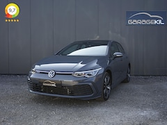 Volkswagen Golf - 1.4 eHybrid GTE 1ste eigenaar / Dealer onderh / Pano dak / 18'' LM velgen / Nav / IQ Light