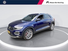 Volkswagen T-Roc - 1.5TSI/150PK DSG Sport Business R · Navigatie · Camera + Parkeersensoren · Trekhaak
