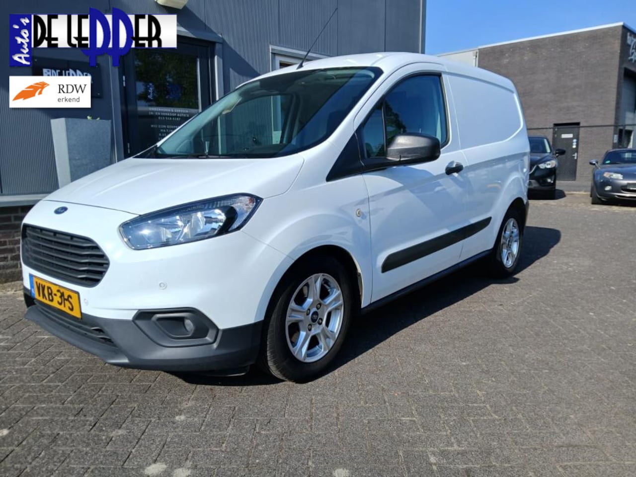 Ford Transit Courier - 1.5 TDCI Trend Duratorq S&S | NAVI | Cruise | Camera | Parksensor - AutoWereld.nl