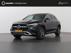 Mercedes-Benz GLA-Klasse - 250 e Luxury Line | Panoramadak | Memory | Stoelverwarming | Keyless | Achteruitrijcamera
