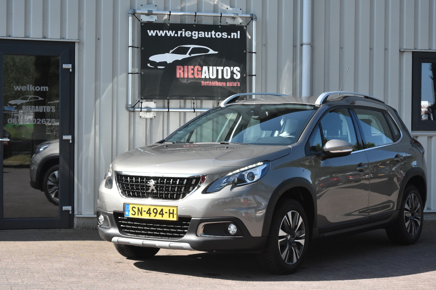 Peugeot 2008 - 1.2 PureTech GT-line Airco, Cruise, PDC, Trekhaak, B.J. 2017 - AutoWereld.nl