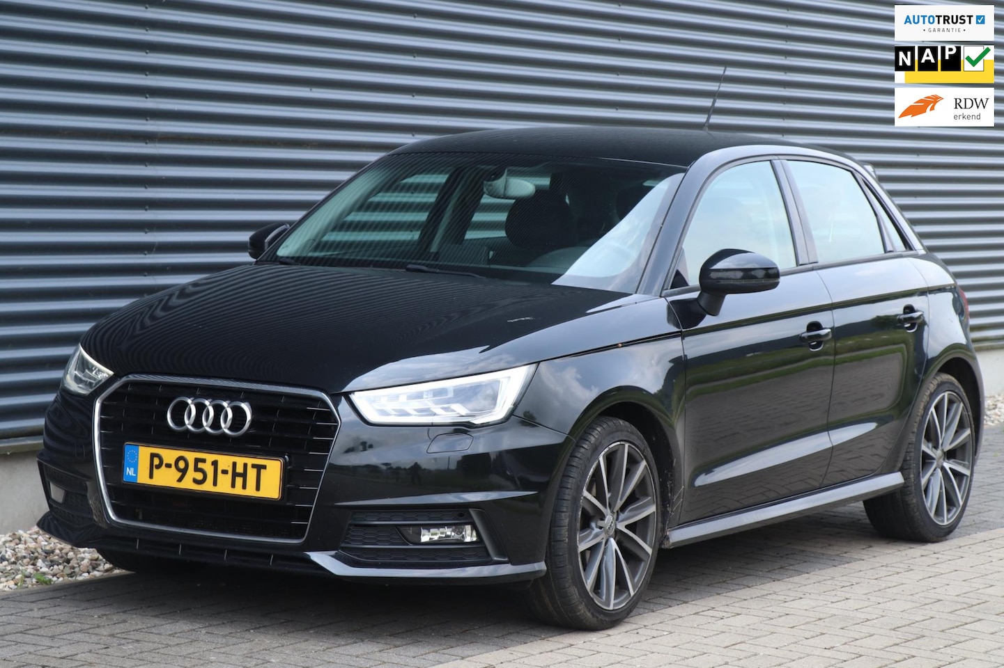 Audi A1 Sportback - 1.0 TFSI Sport | S-Line - LED - Facelift - AutoWereld.nl