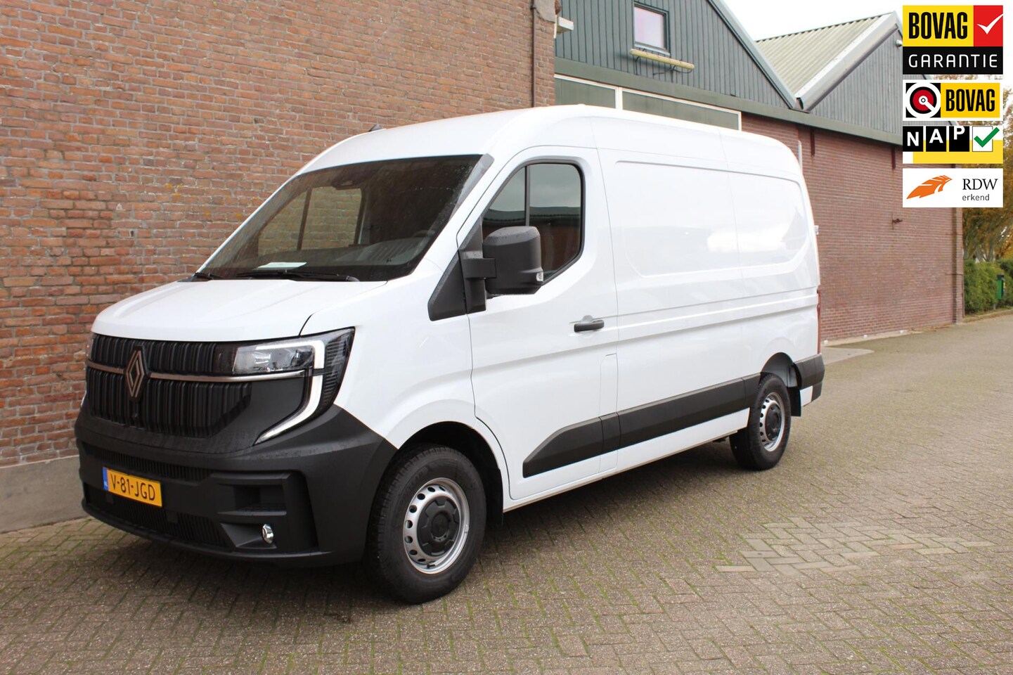 Renault Master - T35 2.0 dCi 130 L2H2 Advance trekhaak en camera - AutoWereld.nl