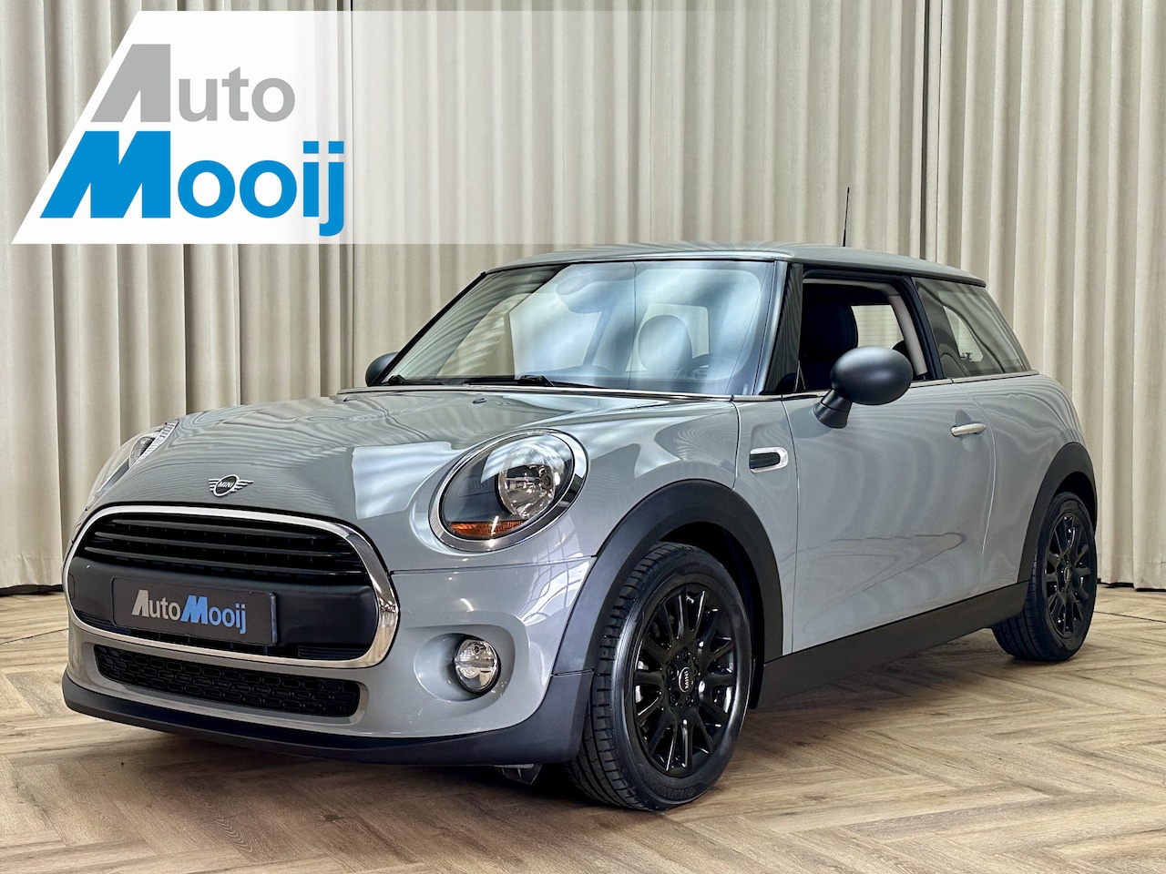 MINI One - Mini 1.5 *Nardo Grey* Dealer Onderhouden / Navigatie / PDC / ECC Clima / Buetooth / 16"LMV - AutoWereld.nl