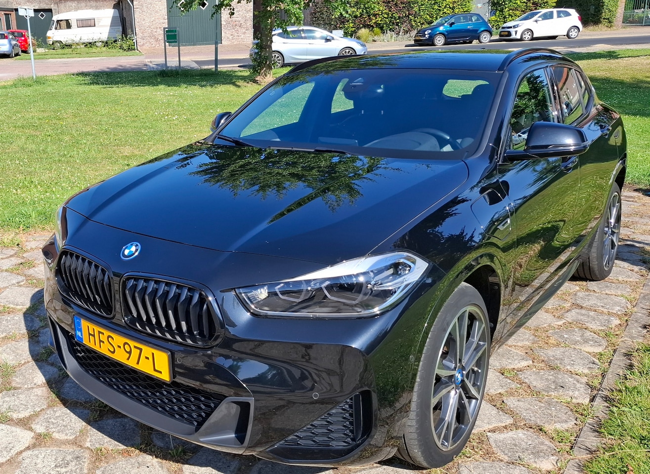 BMW X2 - xDrive25e High Executive M sport - AutoWereld.nl