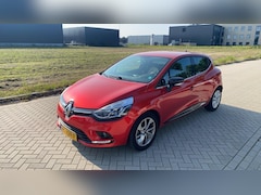 Renault Clio - 0.9 TCe Limited | Navigatie | Airco | parkeersensoren achter |