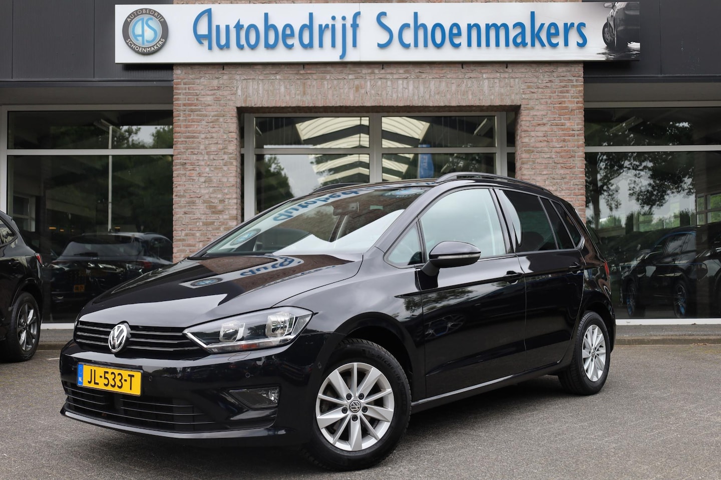 Volkswagen Golf Sportsvan - 1.2 TSI Highline STOELVERW. ADAPT-CRUISE CLIMA NAVI 2XPDC LMV PARKPILOT - AutoWereld.nl