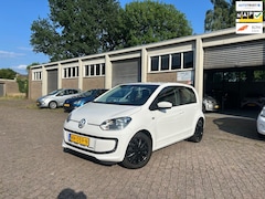 Volkswagen Up! - 1.0 move up Airco, Bluetooth, Navigatie, Nieuw APK