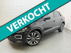 Volkswagen T-Roc - 1.5 TSI 2x R LINE VIRTUAL PANO CAMERA ACC
