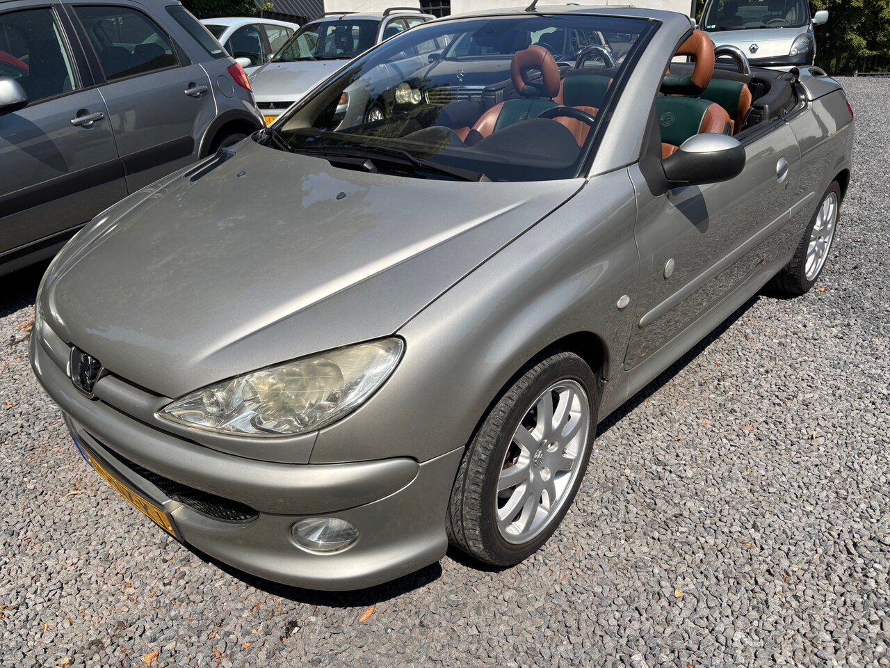 Peugeot 206 CC - 1.6-16V RolanD GARROS ZEER MOOIE CABRIO - AutoWereld.nl