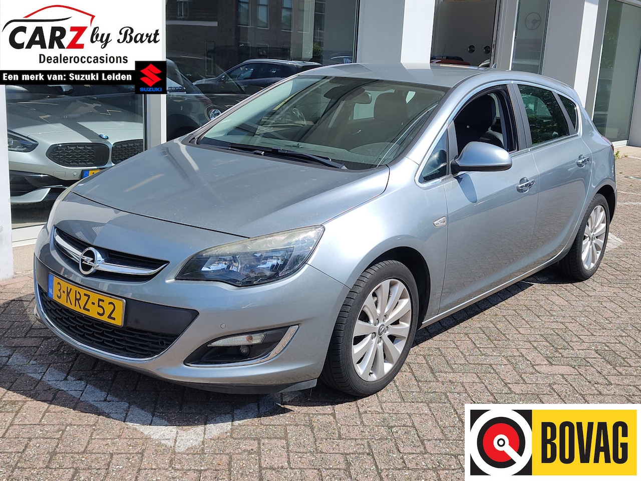 Opel Astra - 1.4 TURBO COSMO Afneembare trekhaak | Navi | Parkeersensoren - AutoWereld.nl