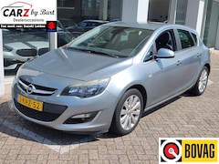 Opel Astra - 1.4 TURBO COSMO Afneembare trekhaak | Navi | Parkeersensoren
