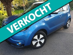 Kia e-Soul - EV ExecutiveLine 27 kWh/Clima/Camera