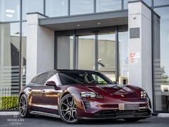 Porsche Taycan Sport Turismo - 79 kWh / Inno / Sport-Chrono / Pano / Bose / 18-way