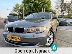 BMW 1-serie - 116i Business Clima Elek Pakket Navi Xenon Leer