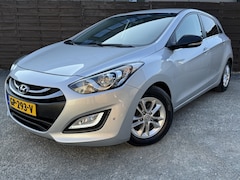 Hyundai i30 - 1.6 GDI Go Plus / Vol optie's / NL-auto