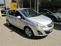 Opel Corsa - 1.4 100pk Anniversary Edit. Cruise Bluetooth Trek