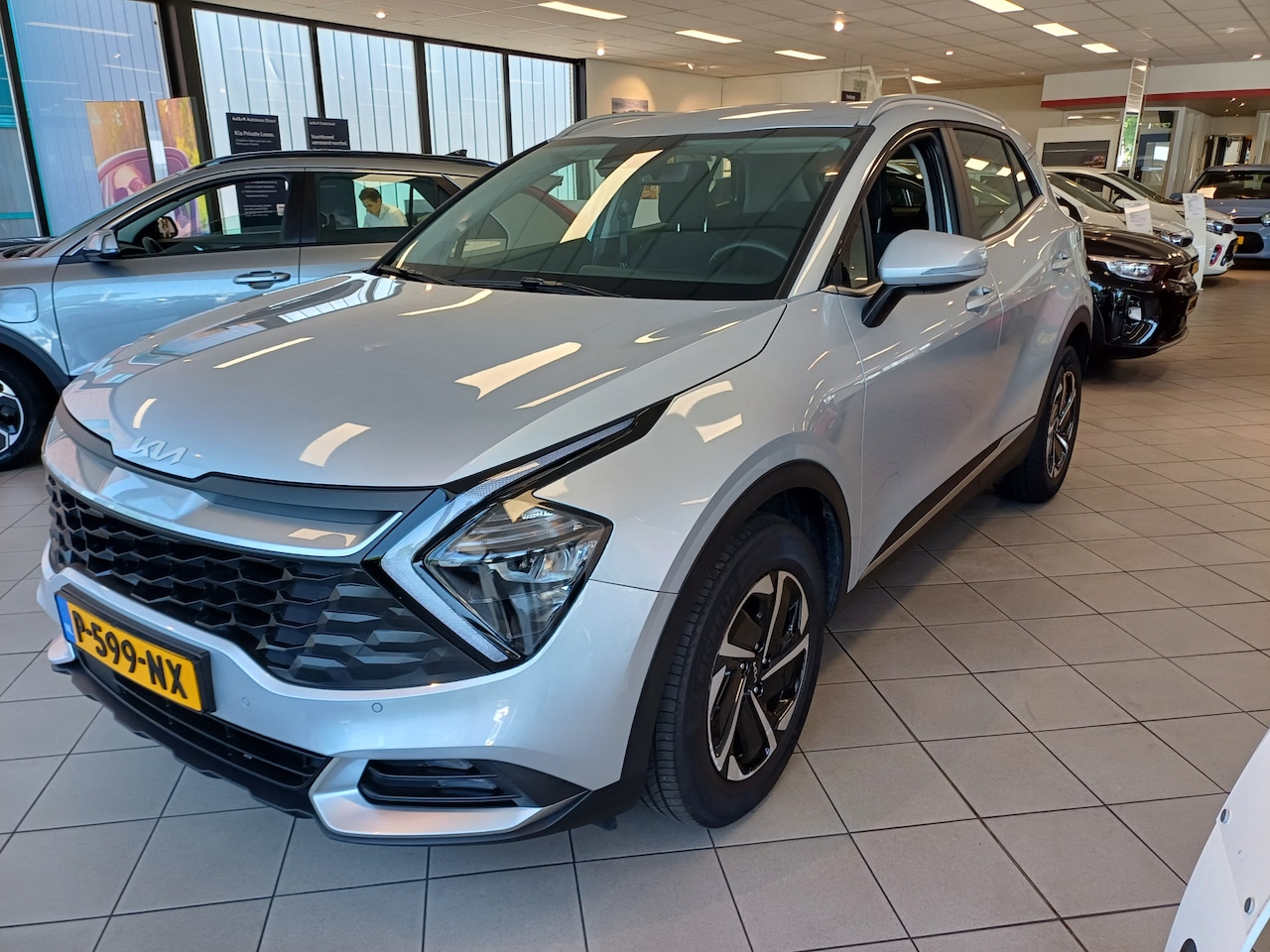 Kia Sportage - 1.6 T-GDi Hybrid DynamicLine | CAMERA | NAVI | CLIMATE | ADAPTIVE CRUISE | - AutoWereld.nl