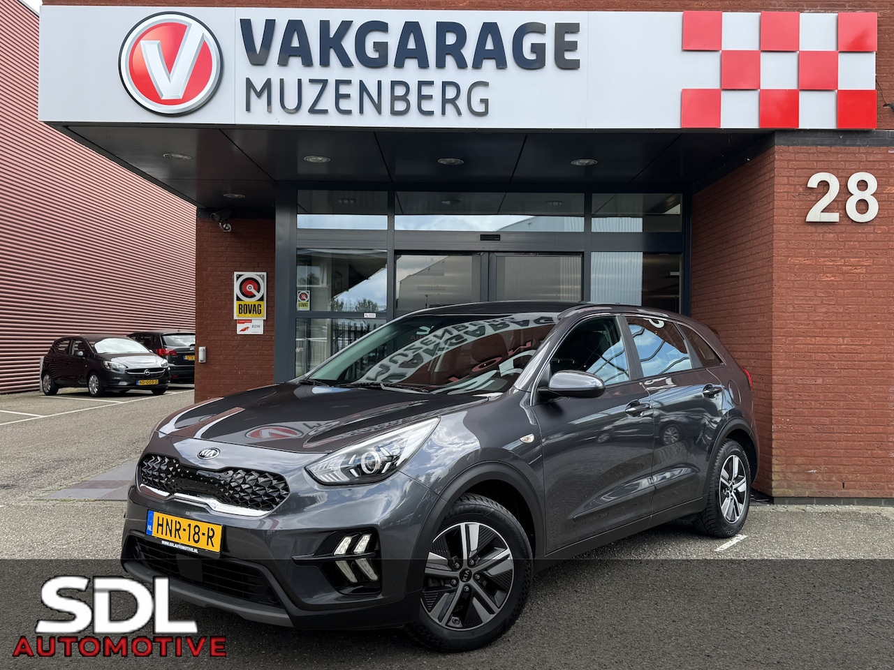 Kia Niro - 1.6 GDi Hybrid ComfortLine // NAVI + CARPLAY // CAMERA // CLIMA // ADAPTIV CRUISE - AutoWereld.nl