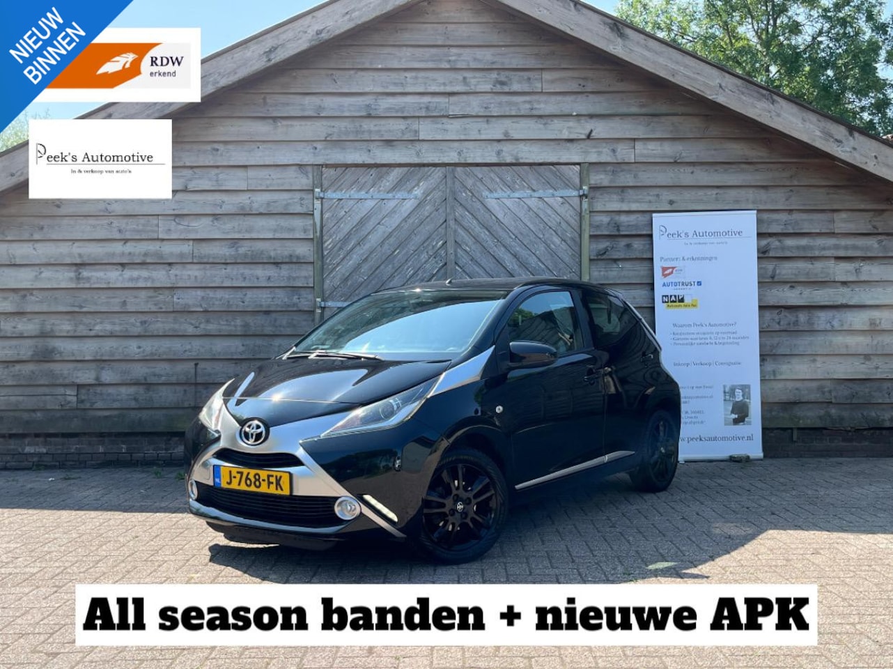 Toyota Aygo - 1.0 VVT-i x-wave | Clima | Navi | Keyless | Camera | Nieuwe APK | Top!! - AutoWereld.nl