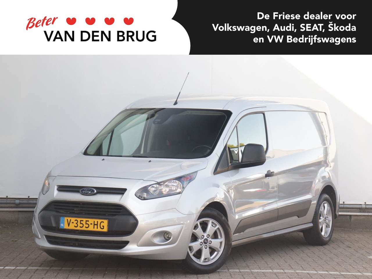 Ford Transit Connect - 1.5 TDCI L2 120pk Trend Automaat | Navigatie | Camera | Trekhaak | Bijrijdersbank | - AutoWereld.nl