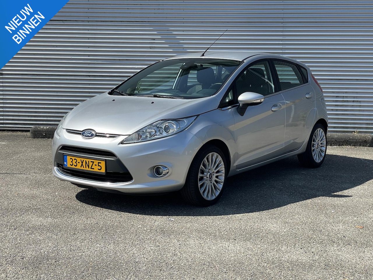 Ford Fiesta - 1.25 Titanium|stoelverwarming|VW voorruit| - AutoWereld.nl