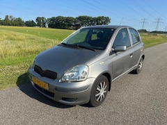 Toyota Yaris - 1.3 VVT-i Idols AIRCO