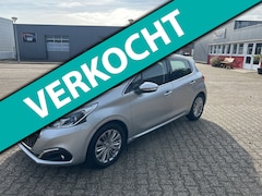 Peugeot 208 - 1.2 PureTech Allure AUTOMAAT TREKHAAK CAMERA