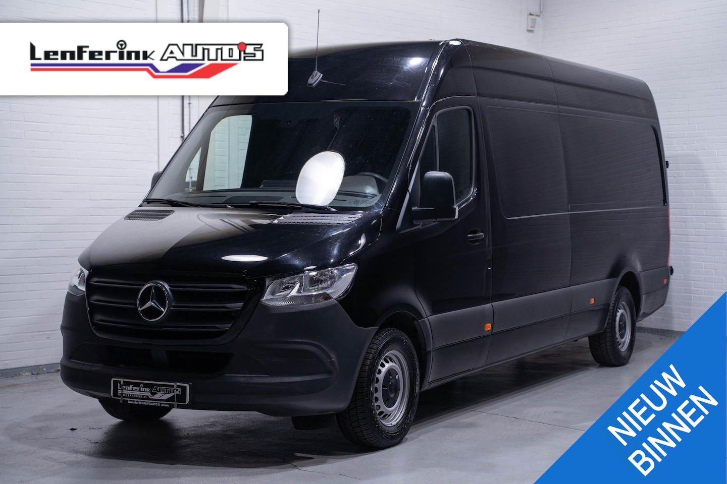 Mercedes-Benz Sprinter - 316 CDI 163 pk L3H2 Navi, Camera, Airco ECC, Cruise Control, Laadruimte Pakket, 3-Zits - AutoWereld.nl