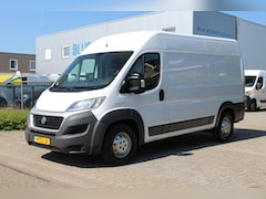 Fiat Ducato - 35H 2.3 MultiJet 130PK Euro6 L2H2 ✓ 3-zits ✓ Climate control ✓ Navigatie / Camera ✓ Cruise