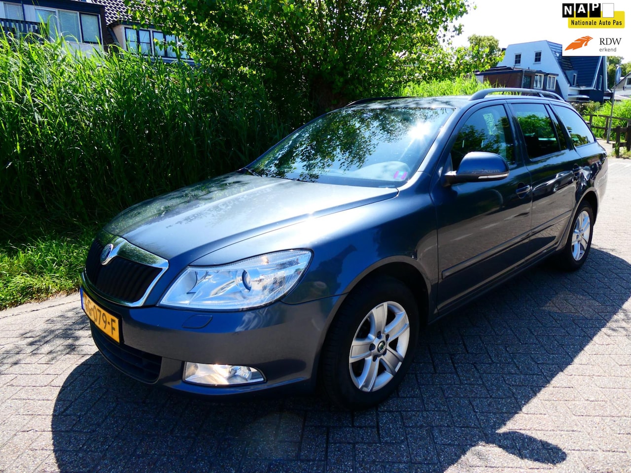 Skoda Octavia Combi - 1.8 TSI 161pk Elegance Clima Cruise Trekhaak 1300kg. - AutoWereld.nl